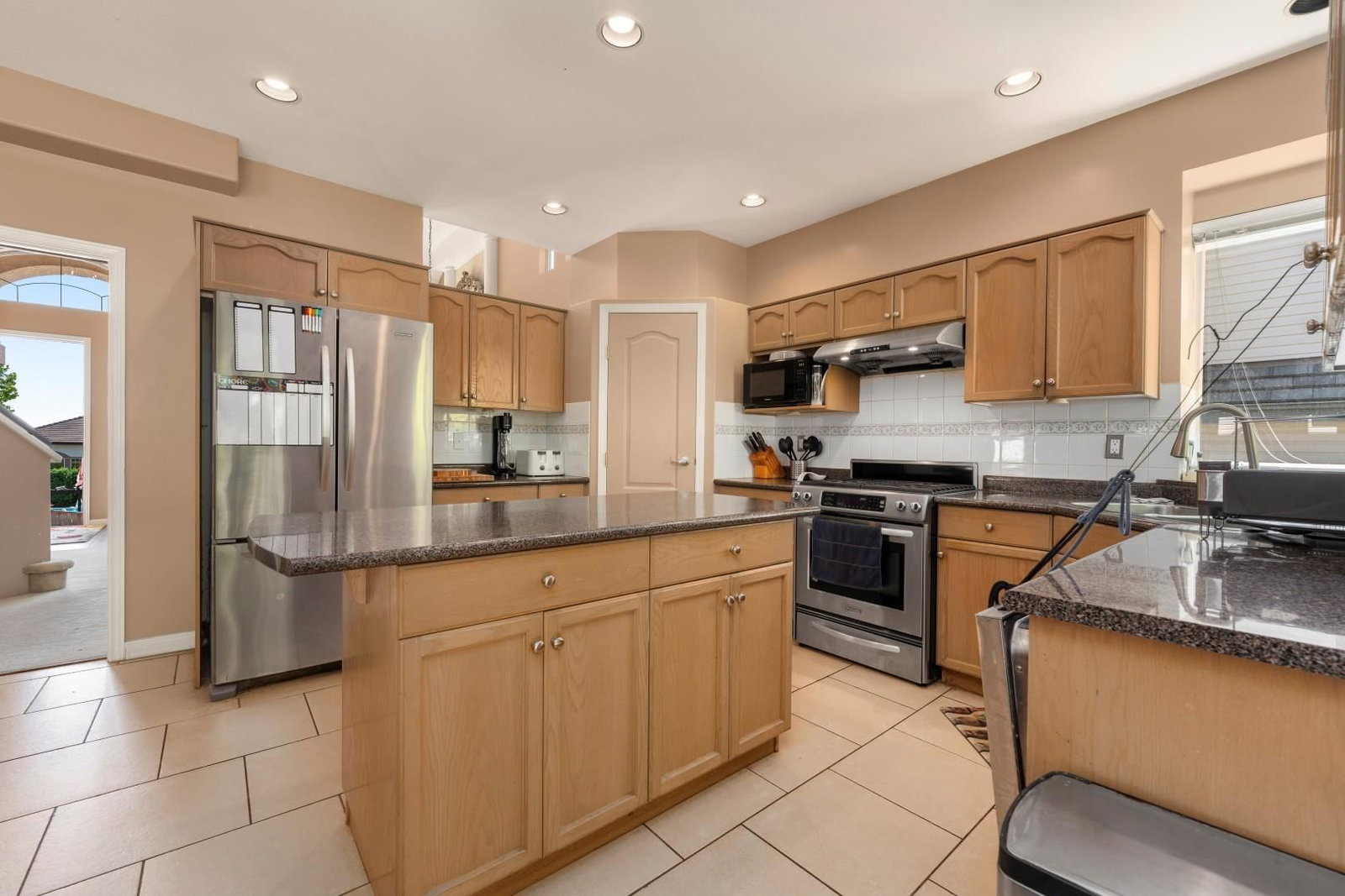 Listing Image 13