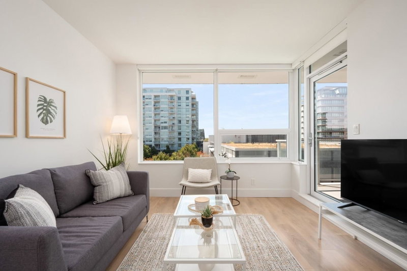 706 - 6900 Pearson Way