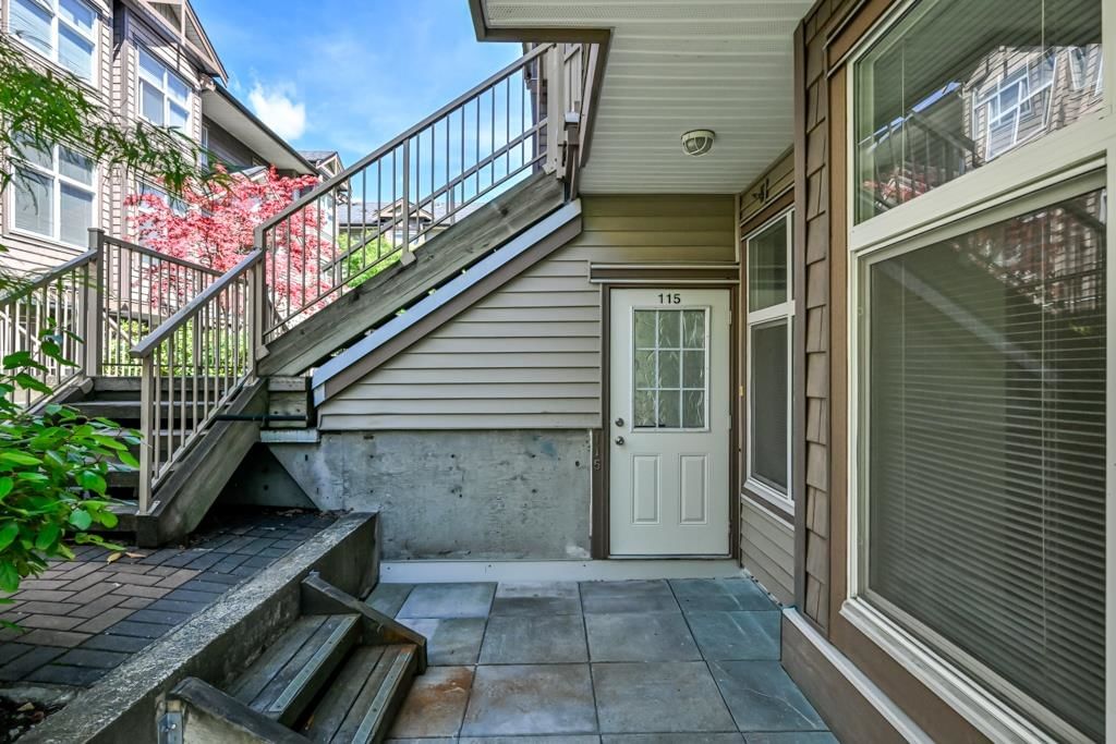 Listing Image 6