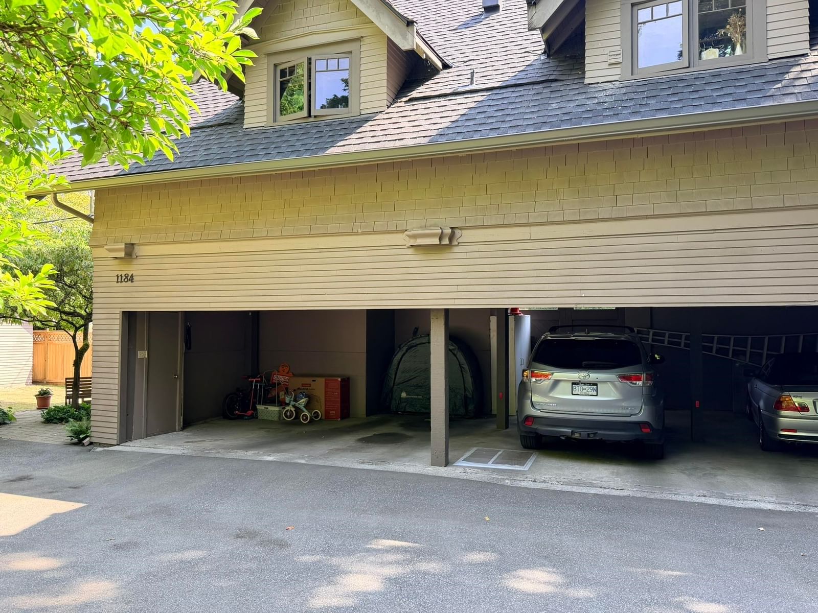 Listing Image 29