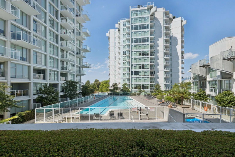 531 - 2220 Kingsway Street