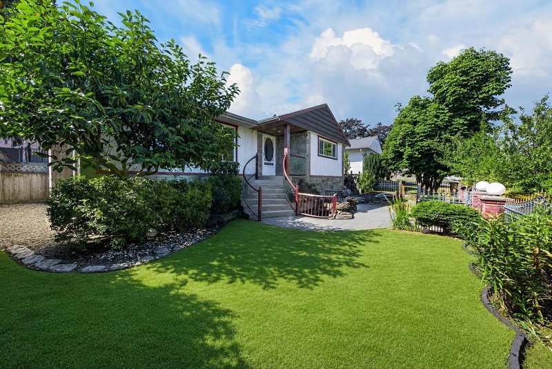 4116 Gilpin Crescent