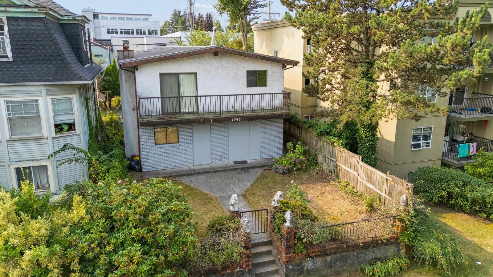 Listing Image 3