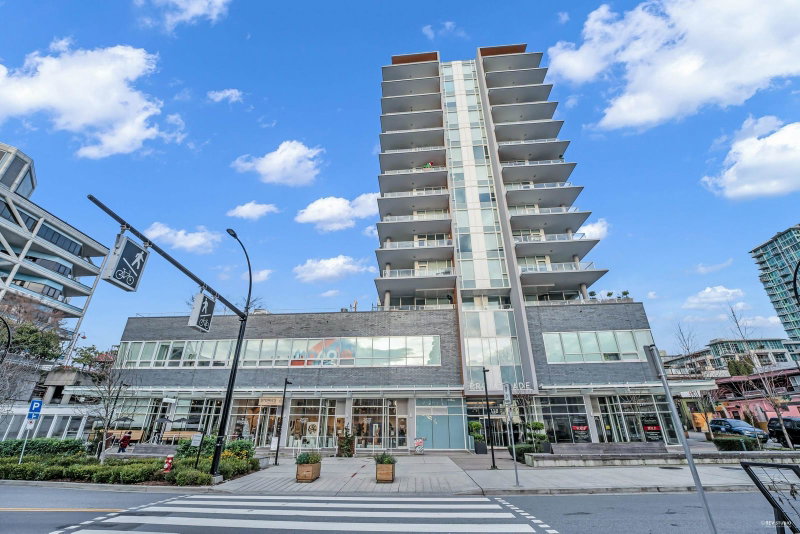 1309 - 118 Carrie Cates Court