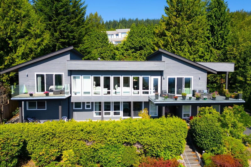 1135 Groveland Court