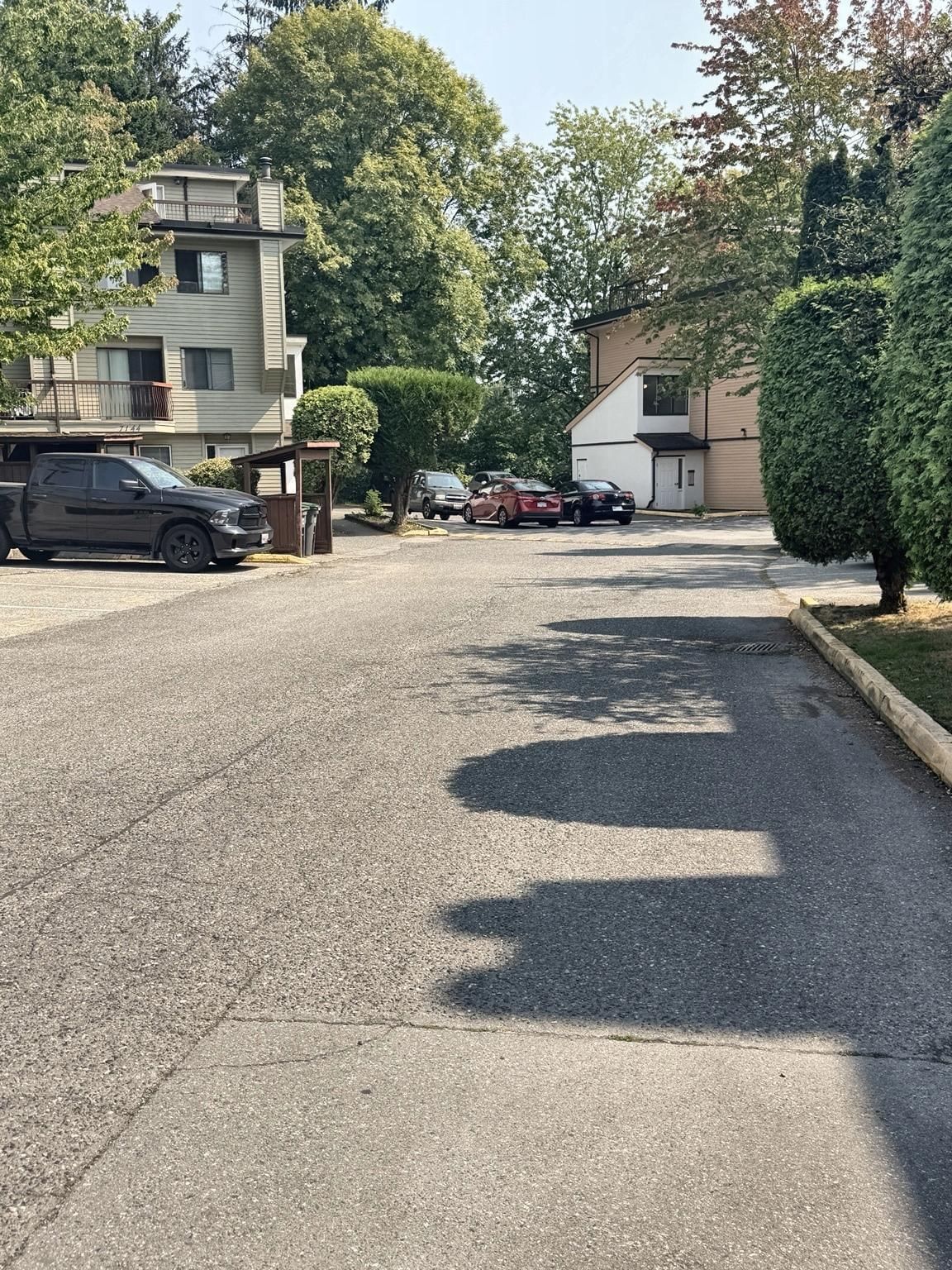 Listing Image 17