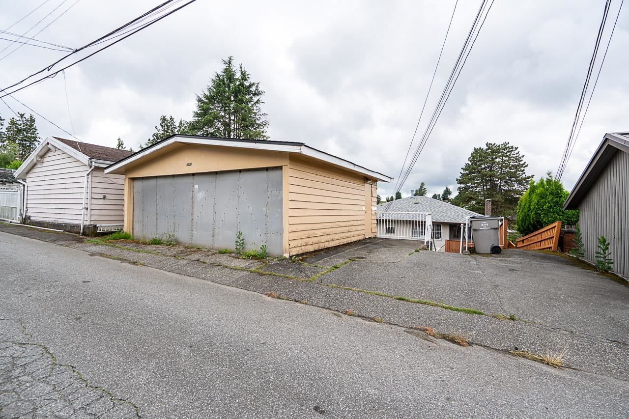 Listing Image 24