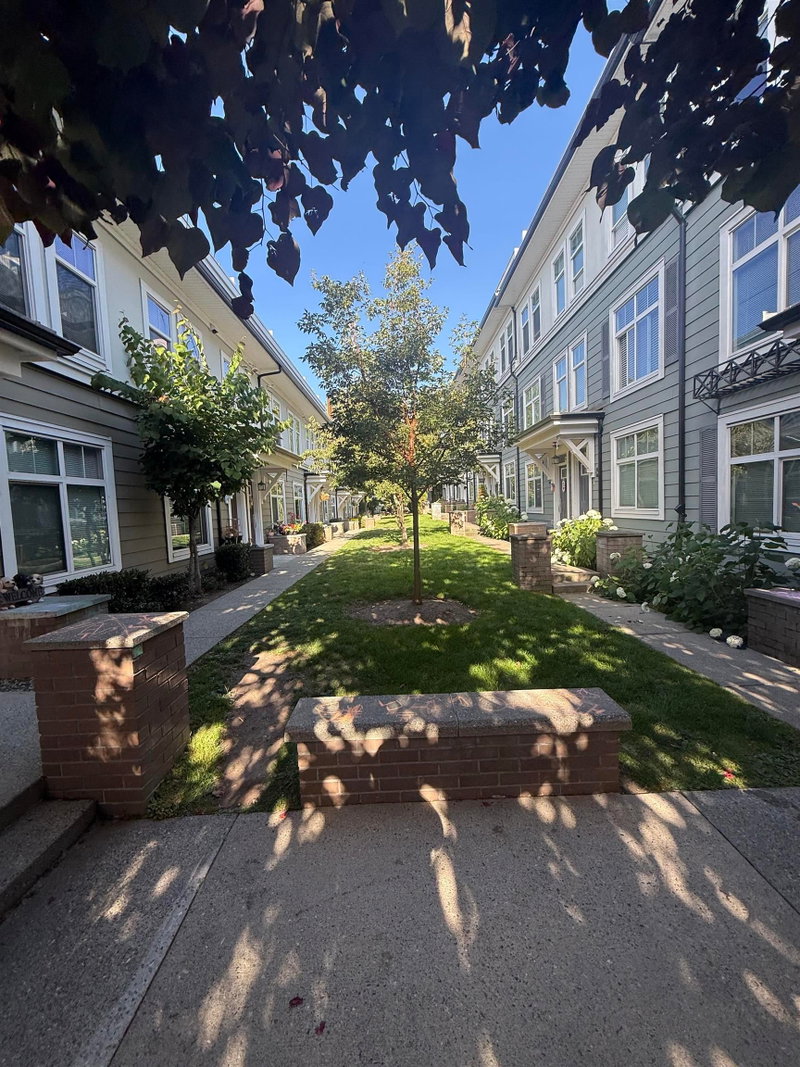 70 - 15833 26 Avenue