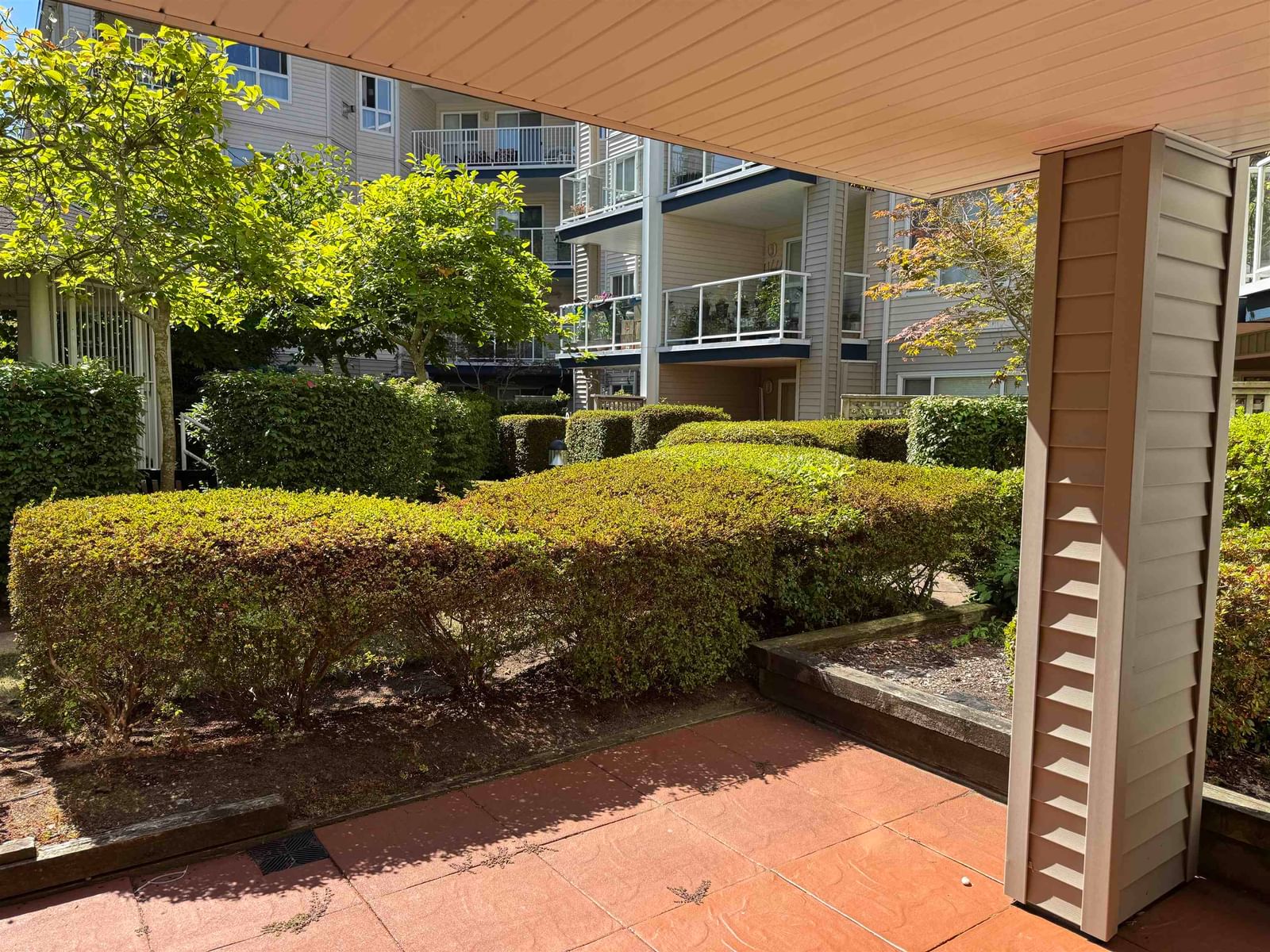 Listing Image 17