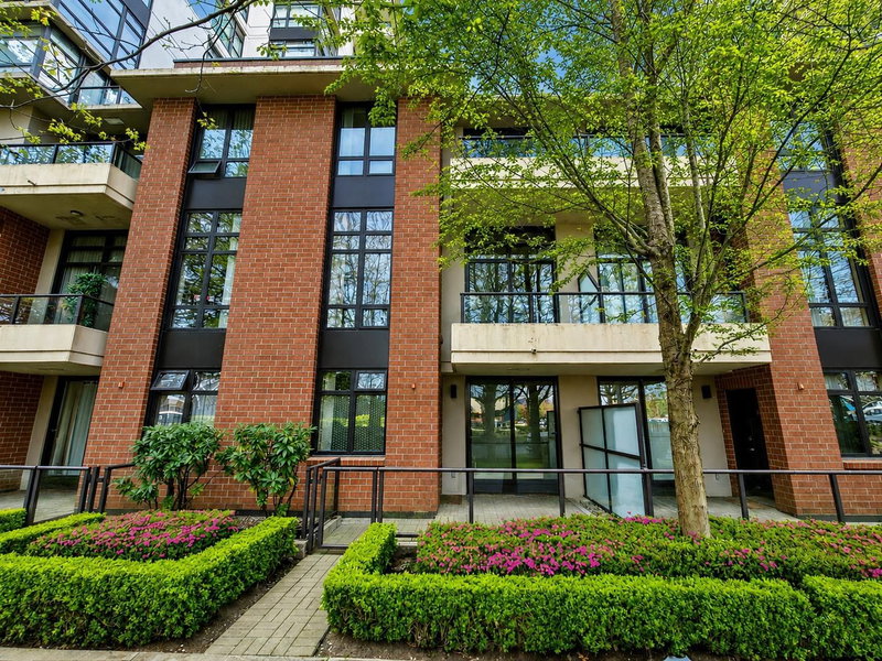 5 - 8160 Lansdowne Road