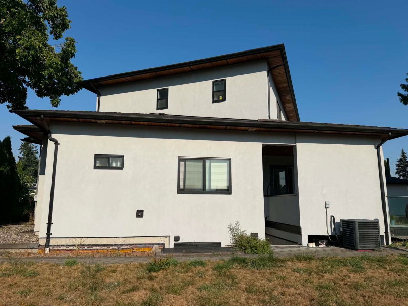11890 Gilmour Crescent