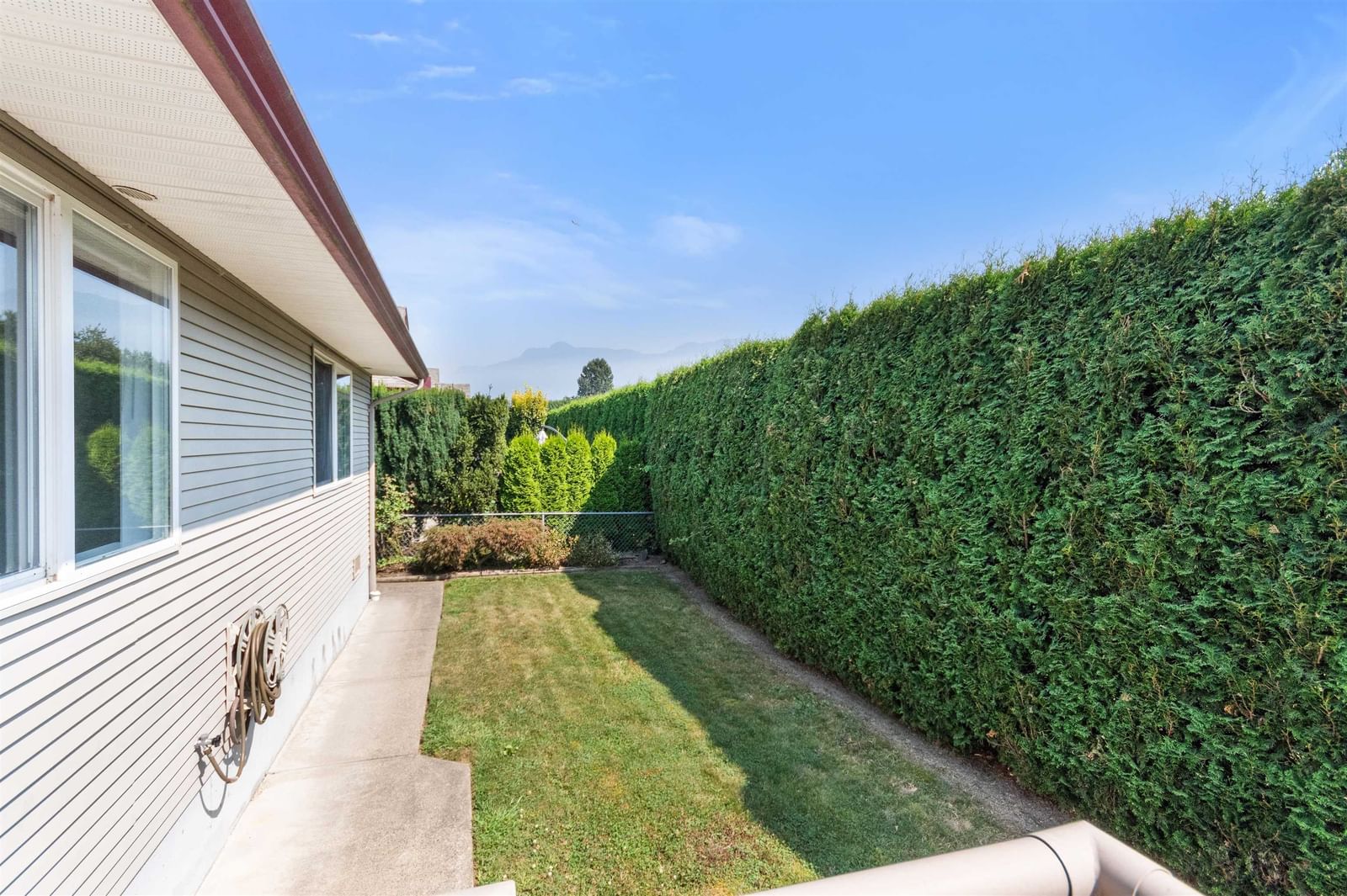 Listing Image 32