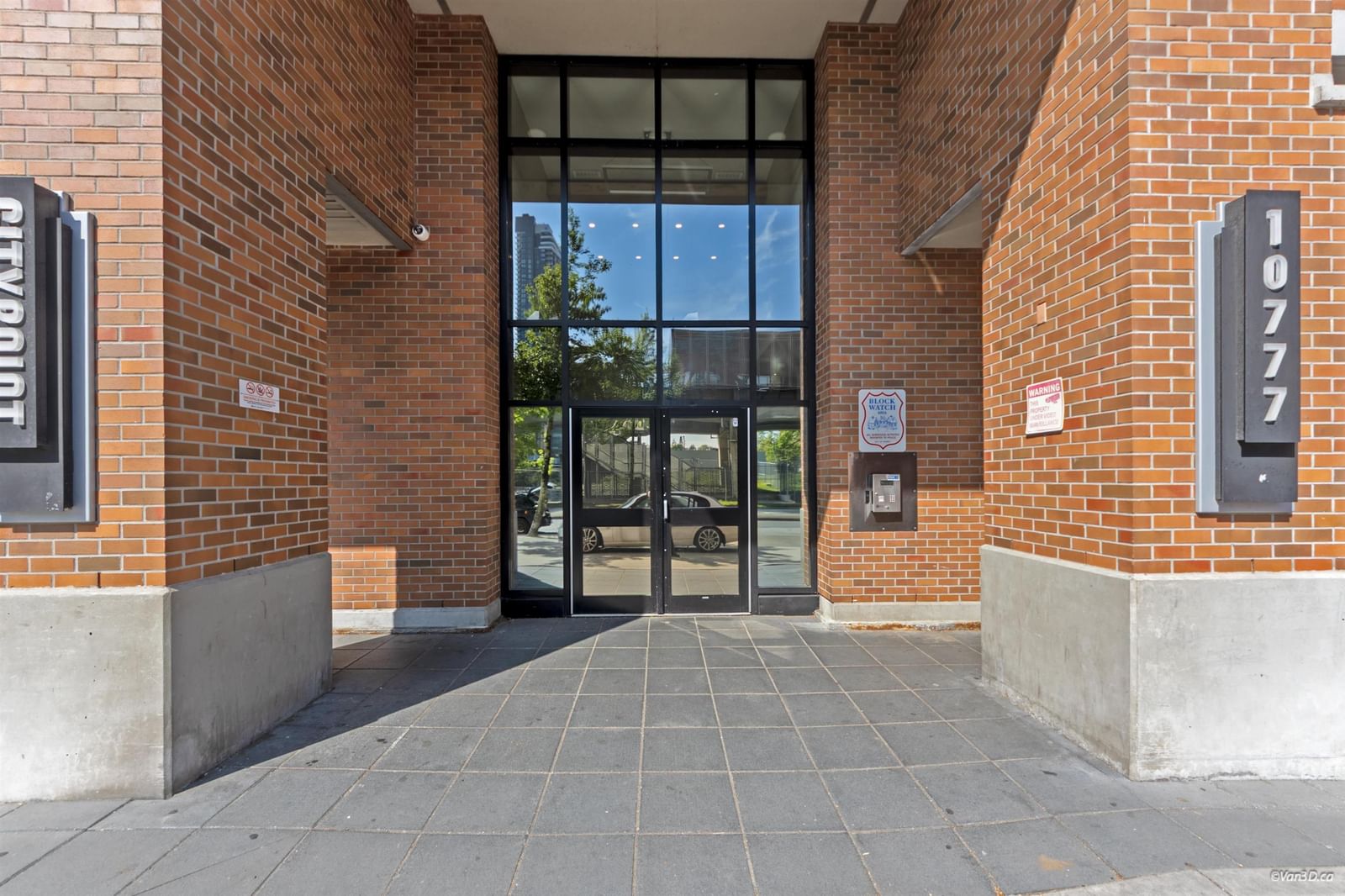 Listing Image 23