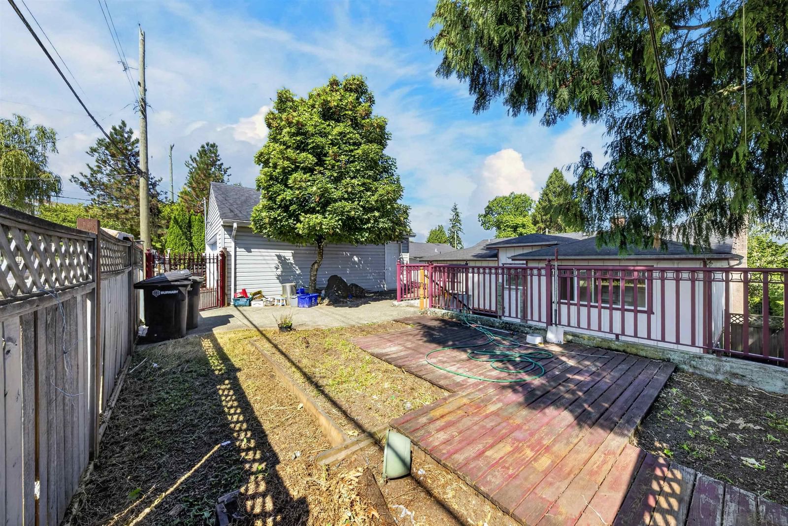 Listing Image 9