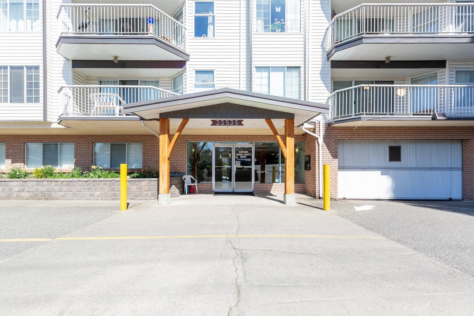 Listing Image 28