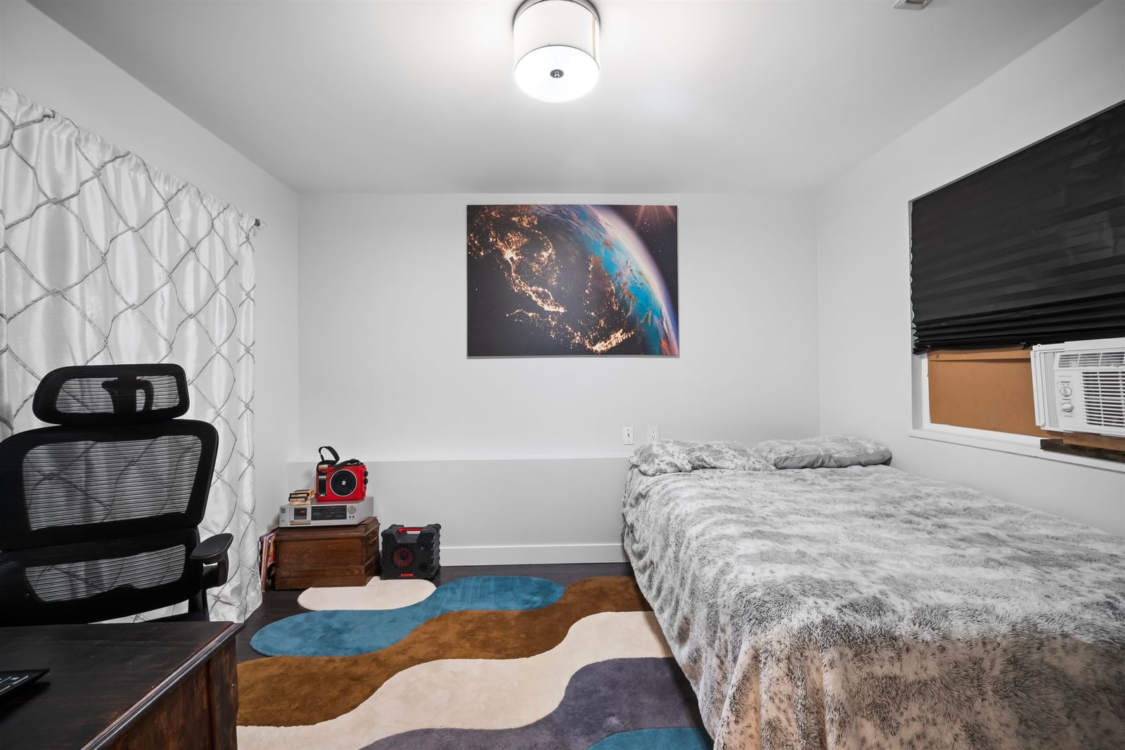 Listing Image 18