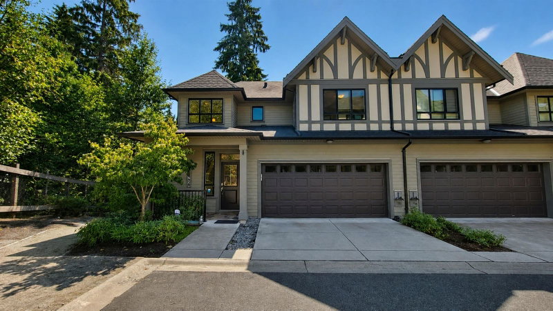 152 - 3500 Burke Village Promenade