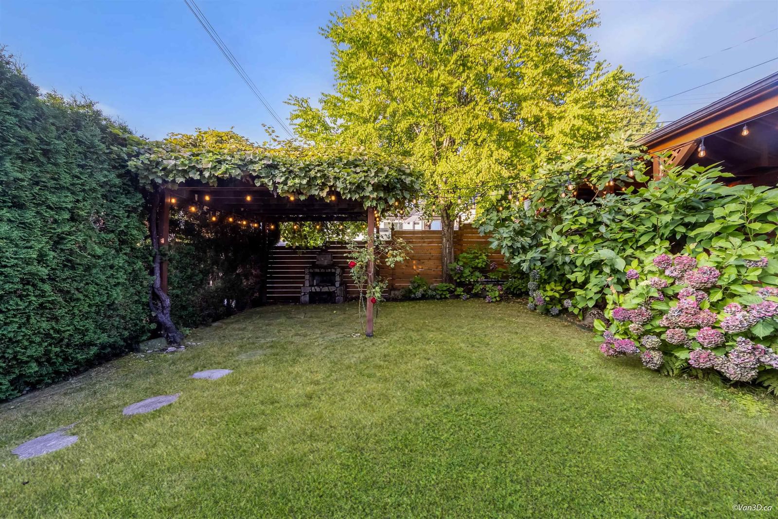 Listing Image 29