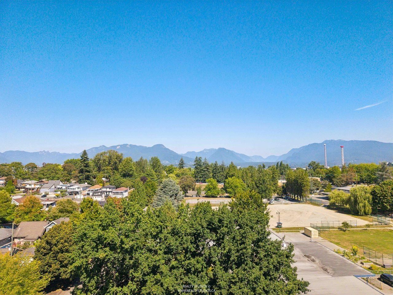 Listing Image 38