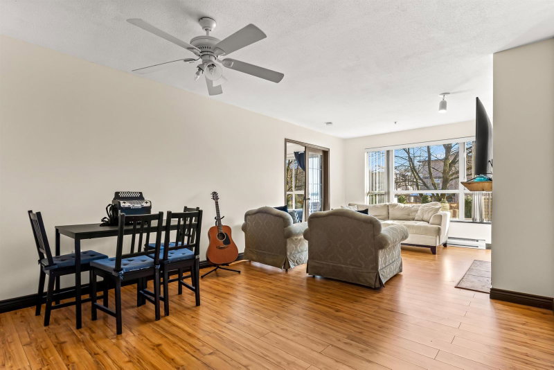 122 - 2551 Parkview Lane