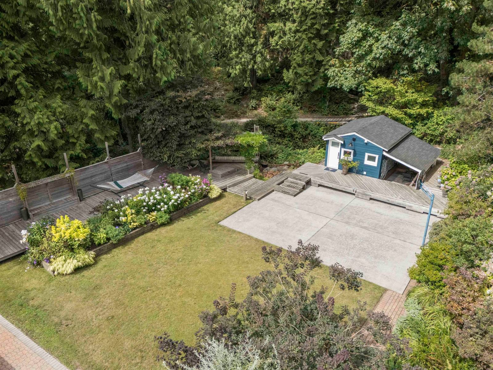 Listing Image 29