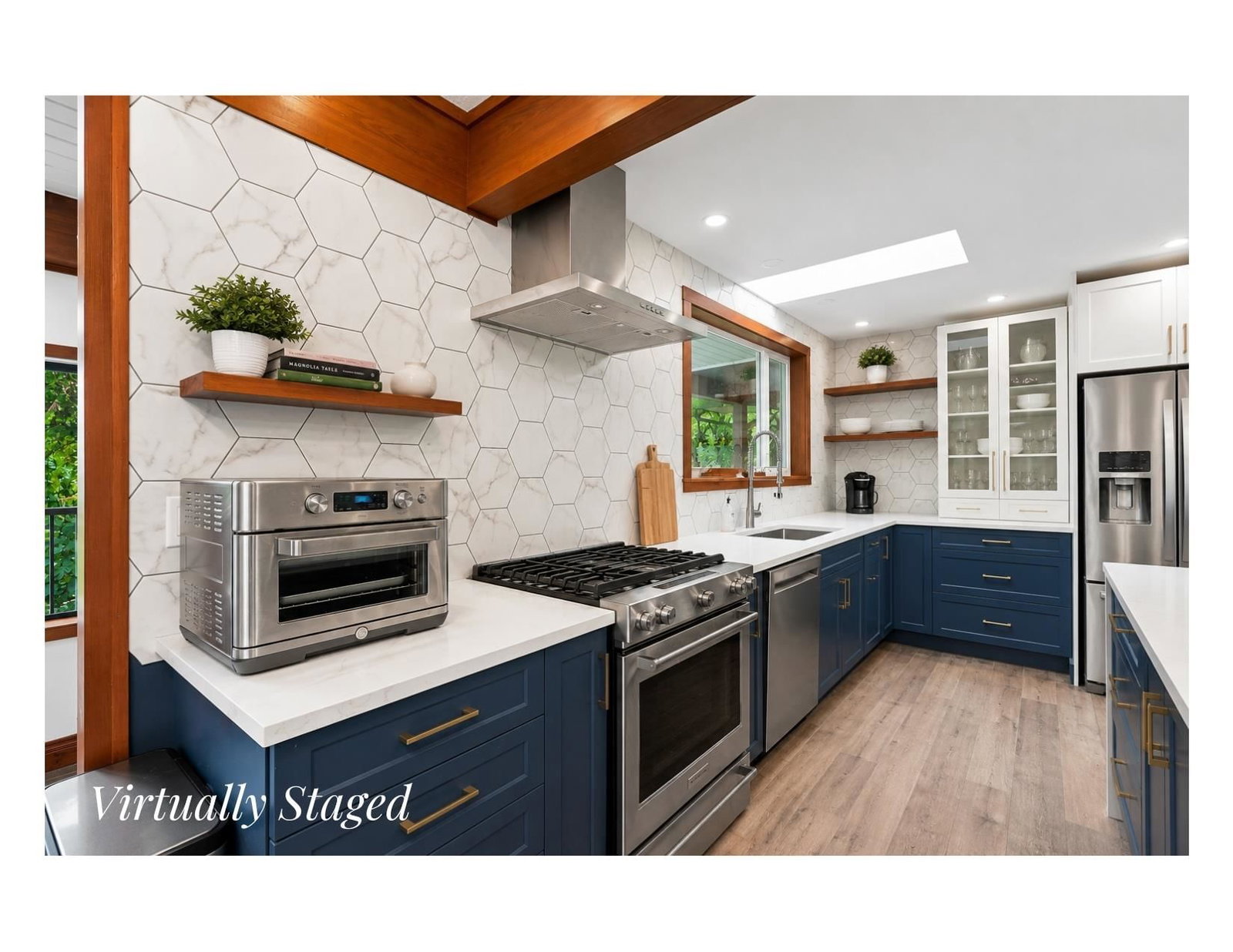 Listing Image 11