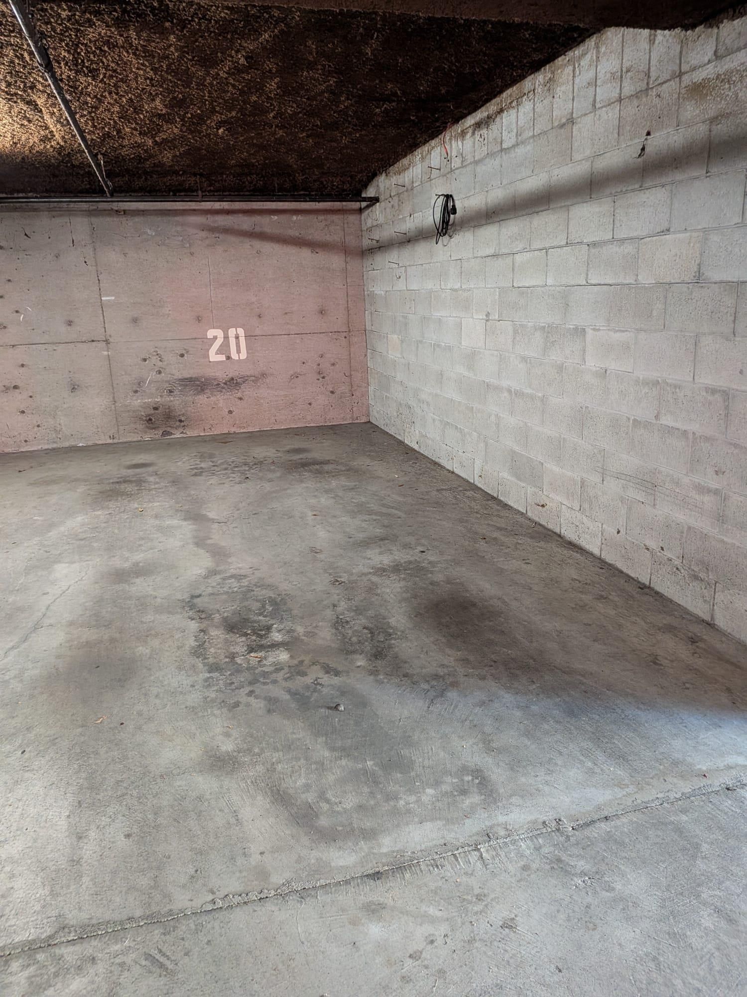 Listing Image 30