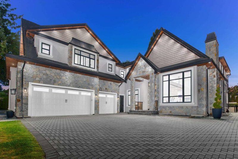 19031 60b Avenue