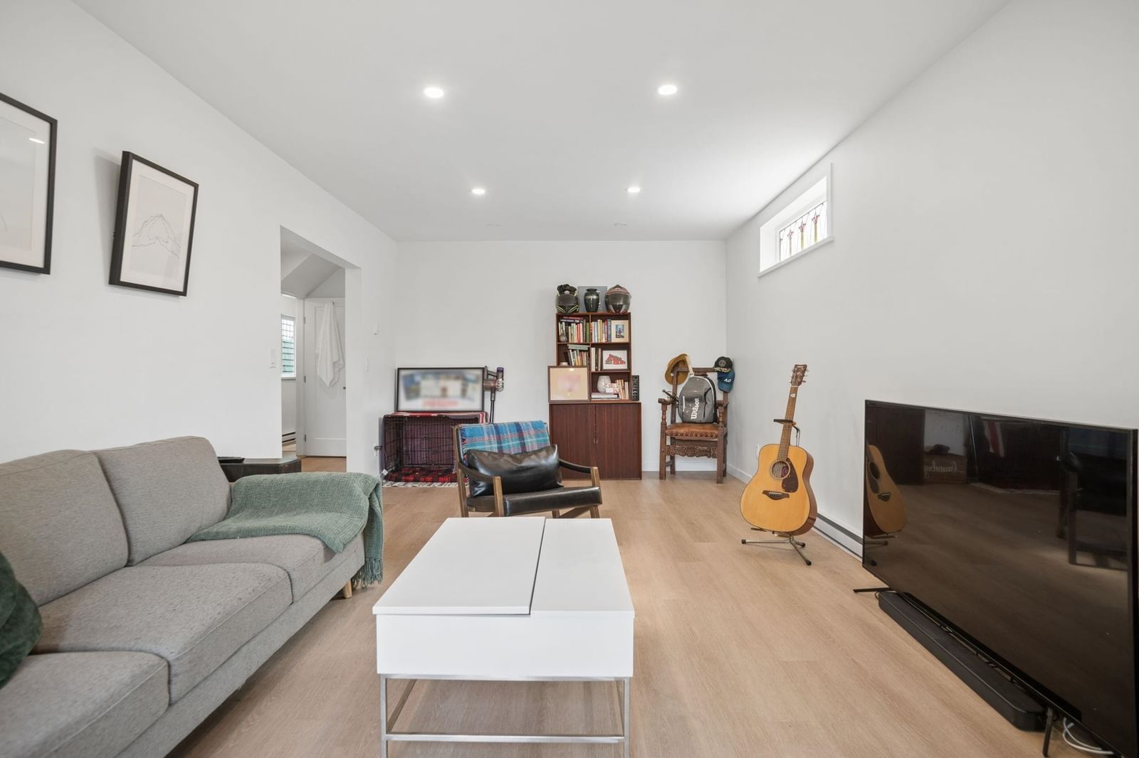 Listing Image 18