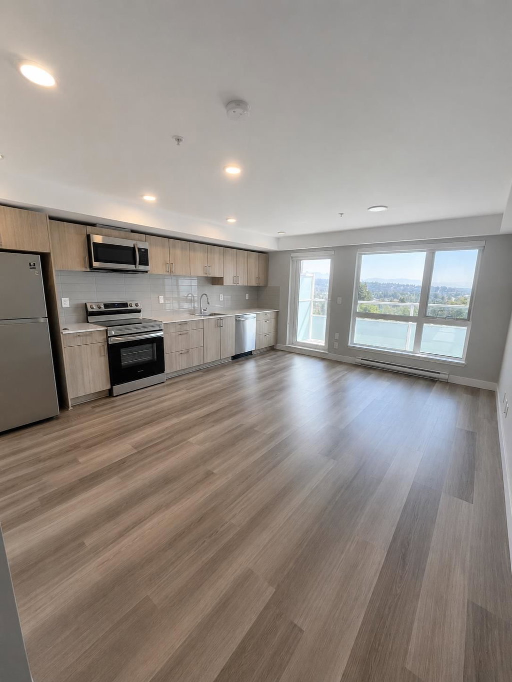 304 - 408 East Columbia 4