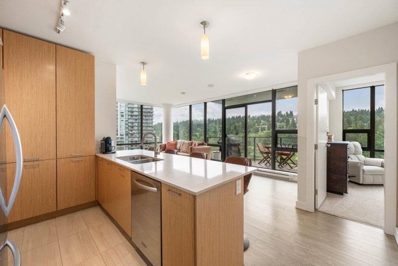 1707 - 301 Capilano Road