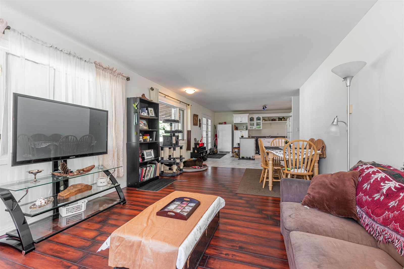 Listing Image 20