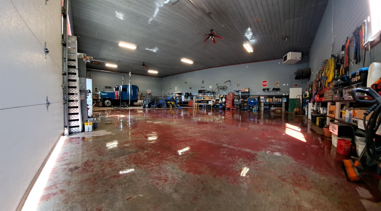 Listing Image 33