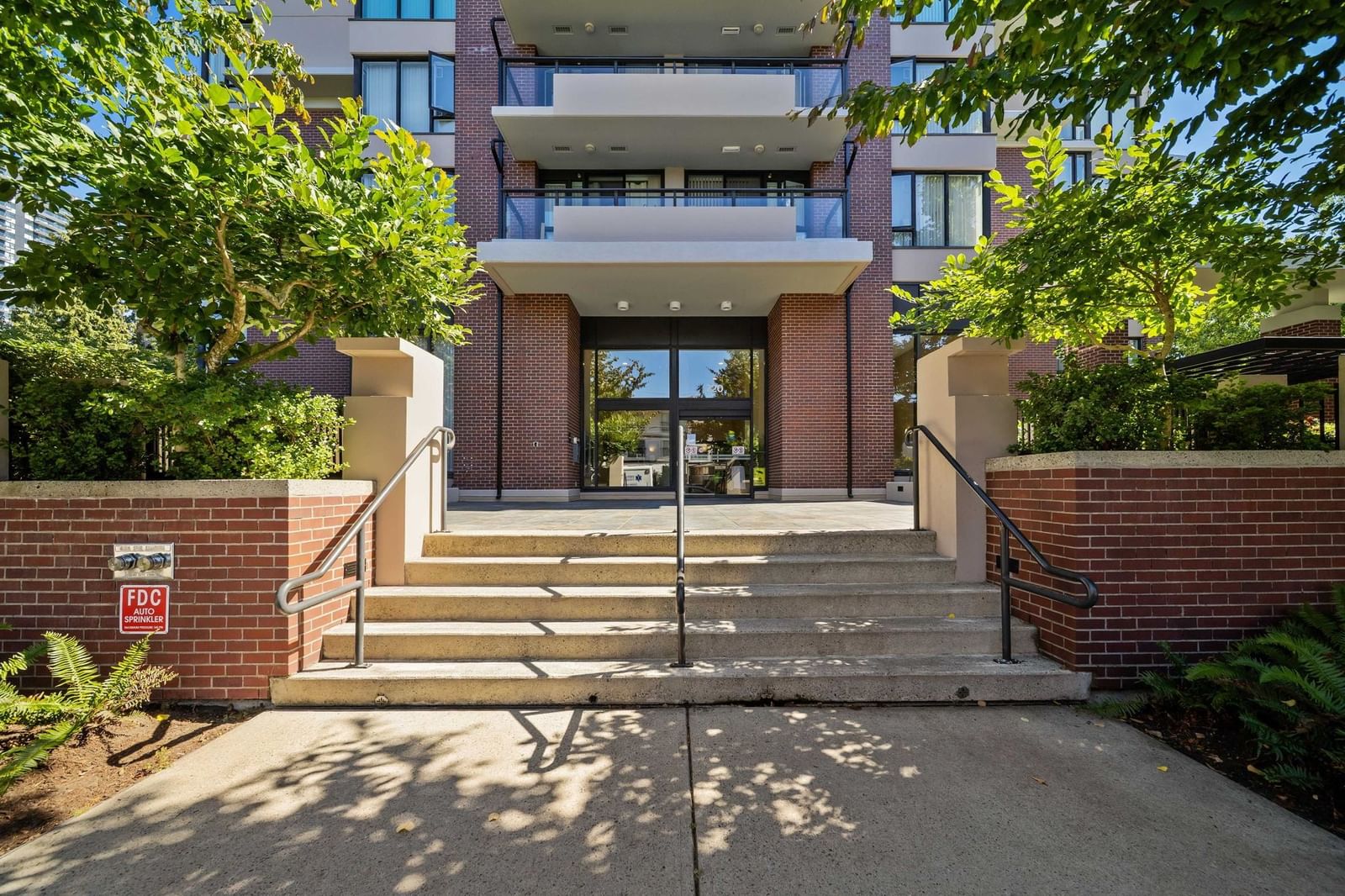 Listing Image 38