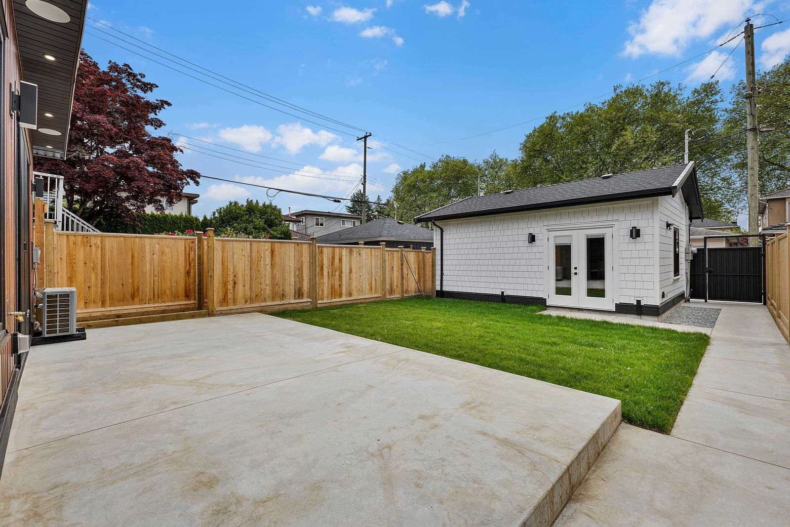 Listing Image 22