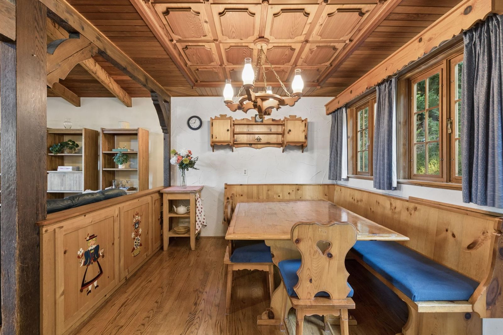 Listing Image 13