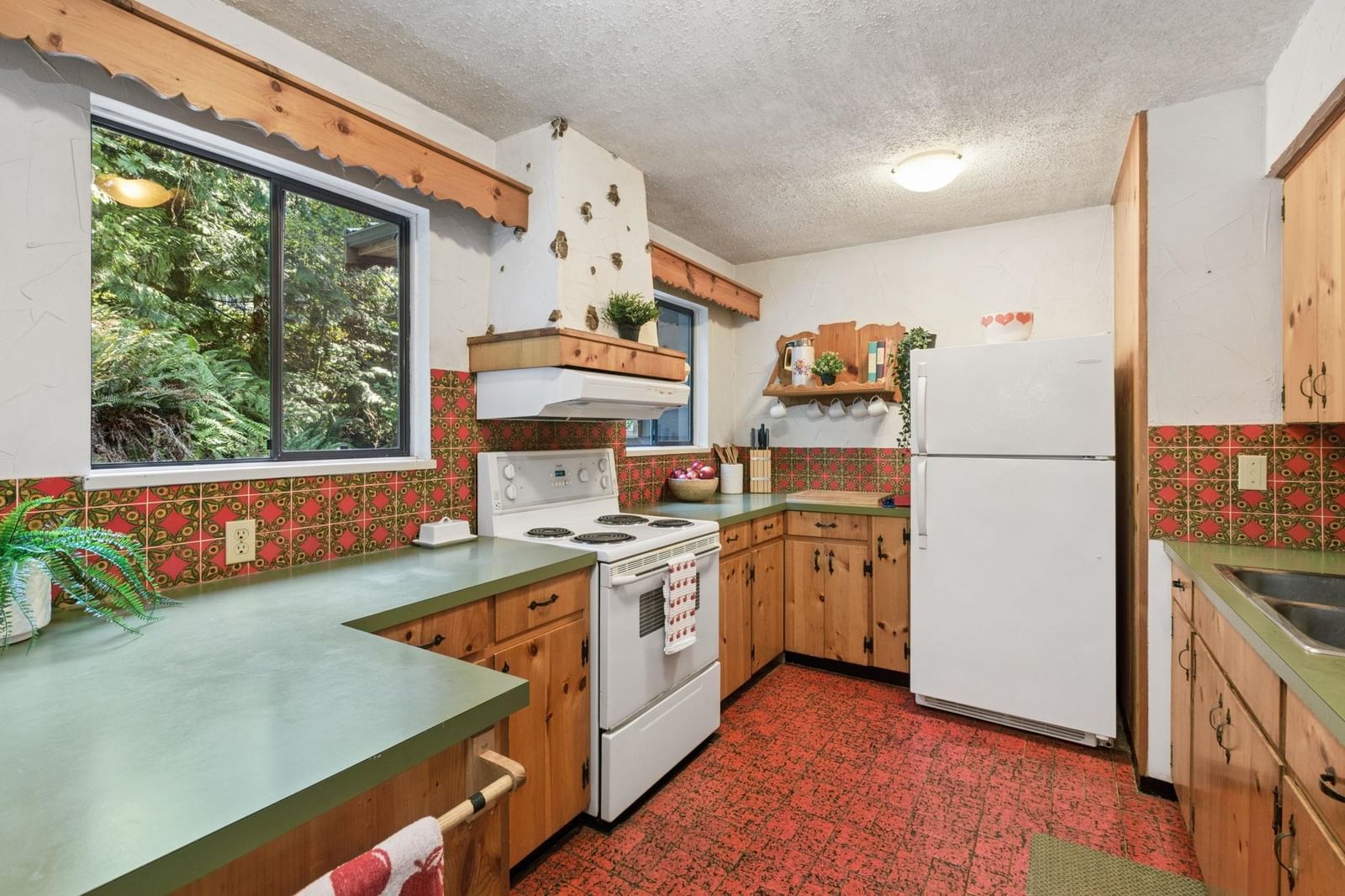 Listing Image 14