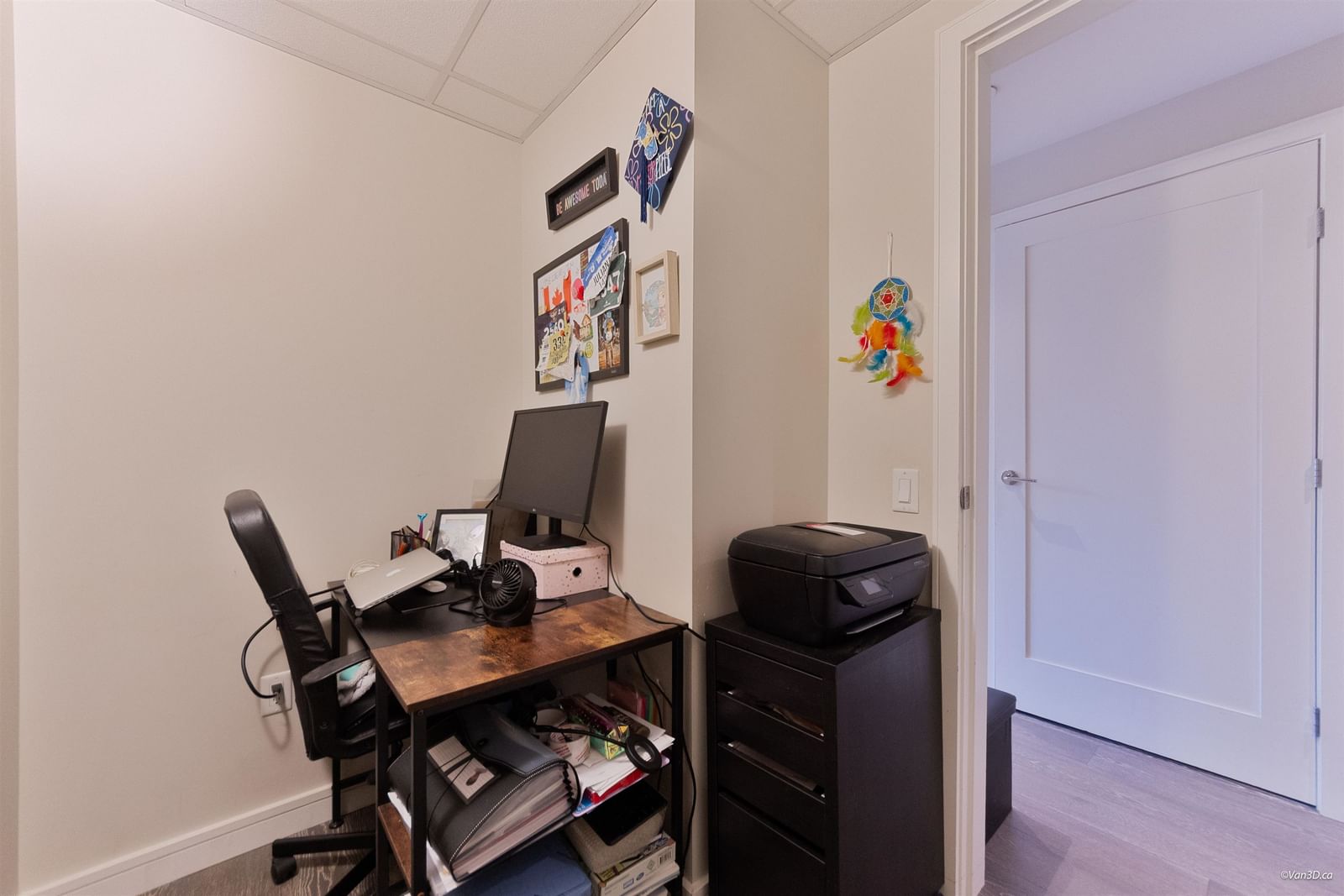 Listing Image 17