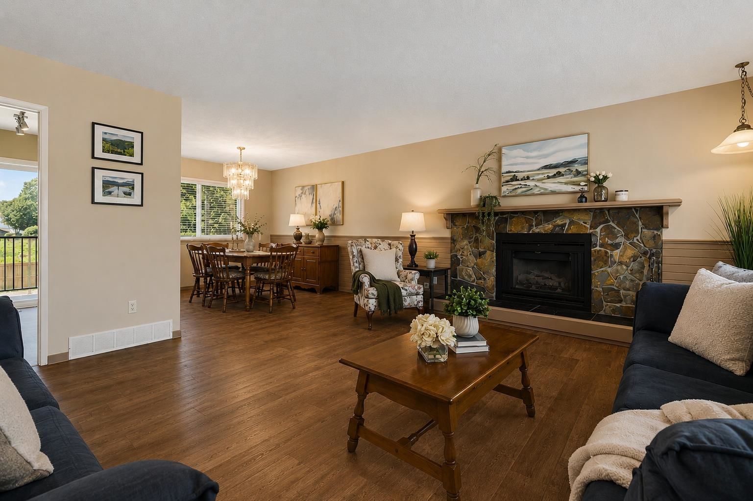Listing Image 17