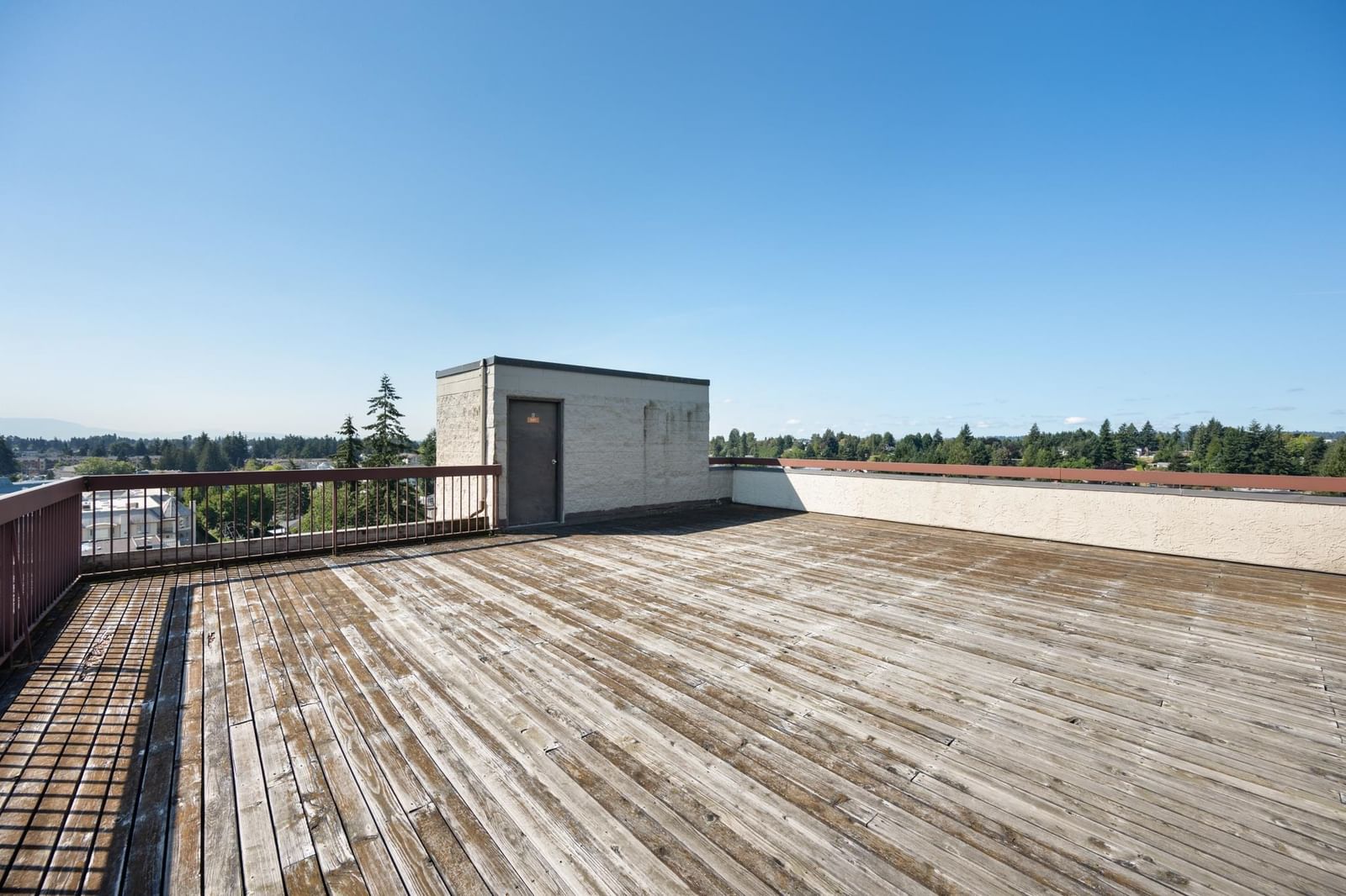 Listing Image 28