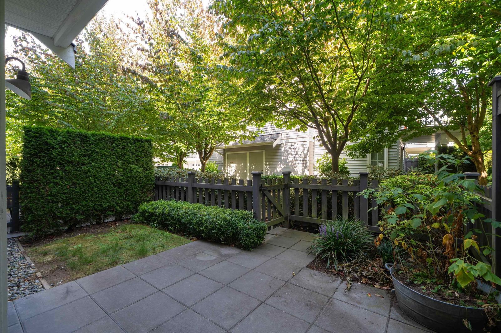 Listing Image 33
