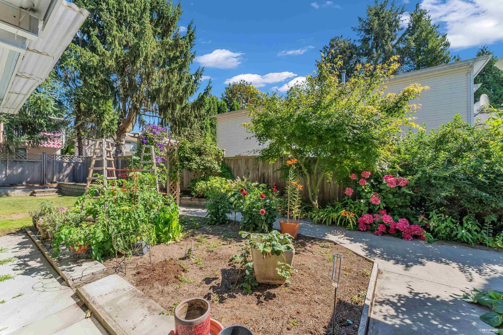 Listing Image 37
