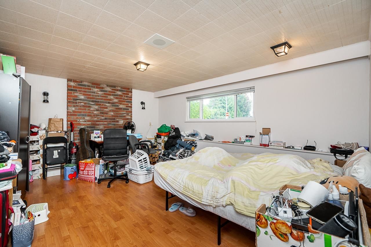 Listing Image 28