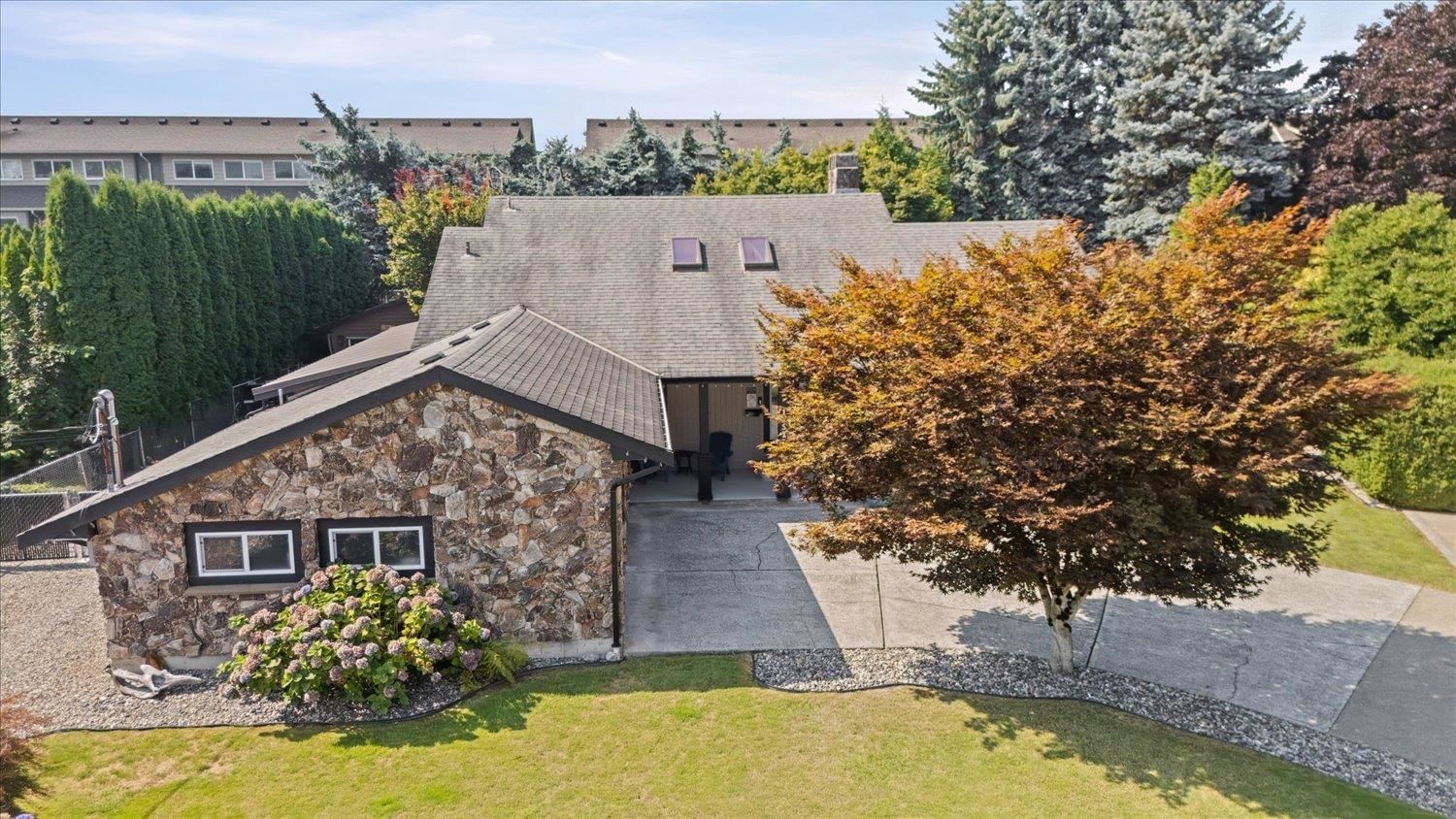 Listing Image 37