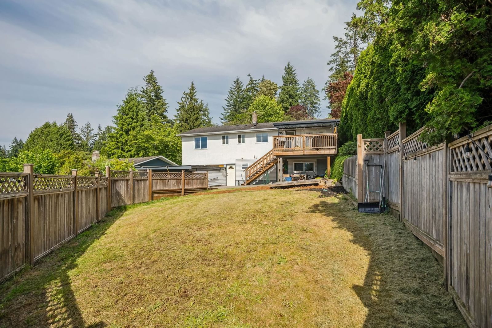 Listing Image 23