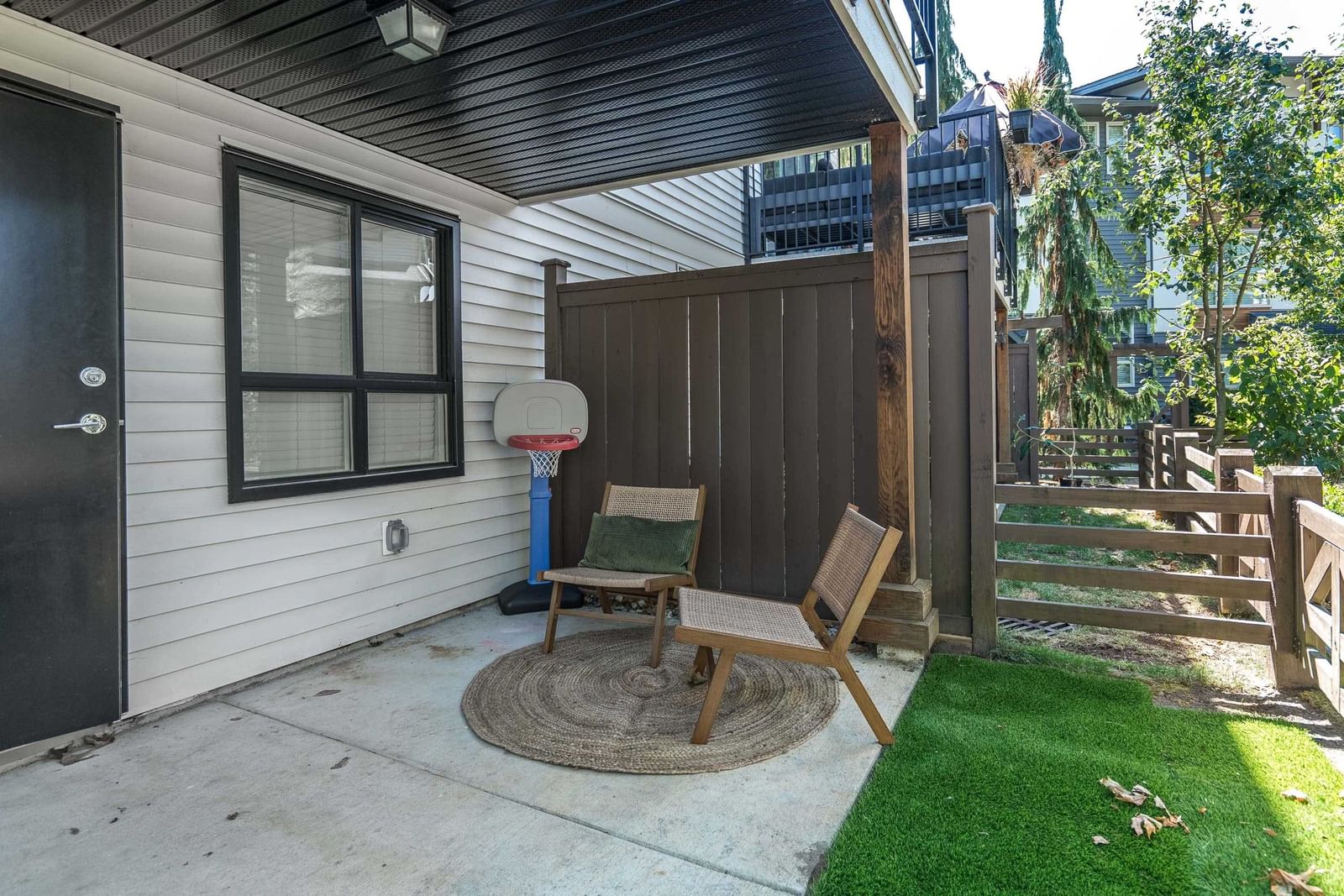 Listing Image 32
