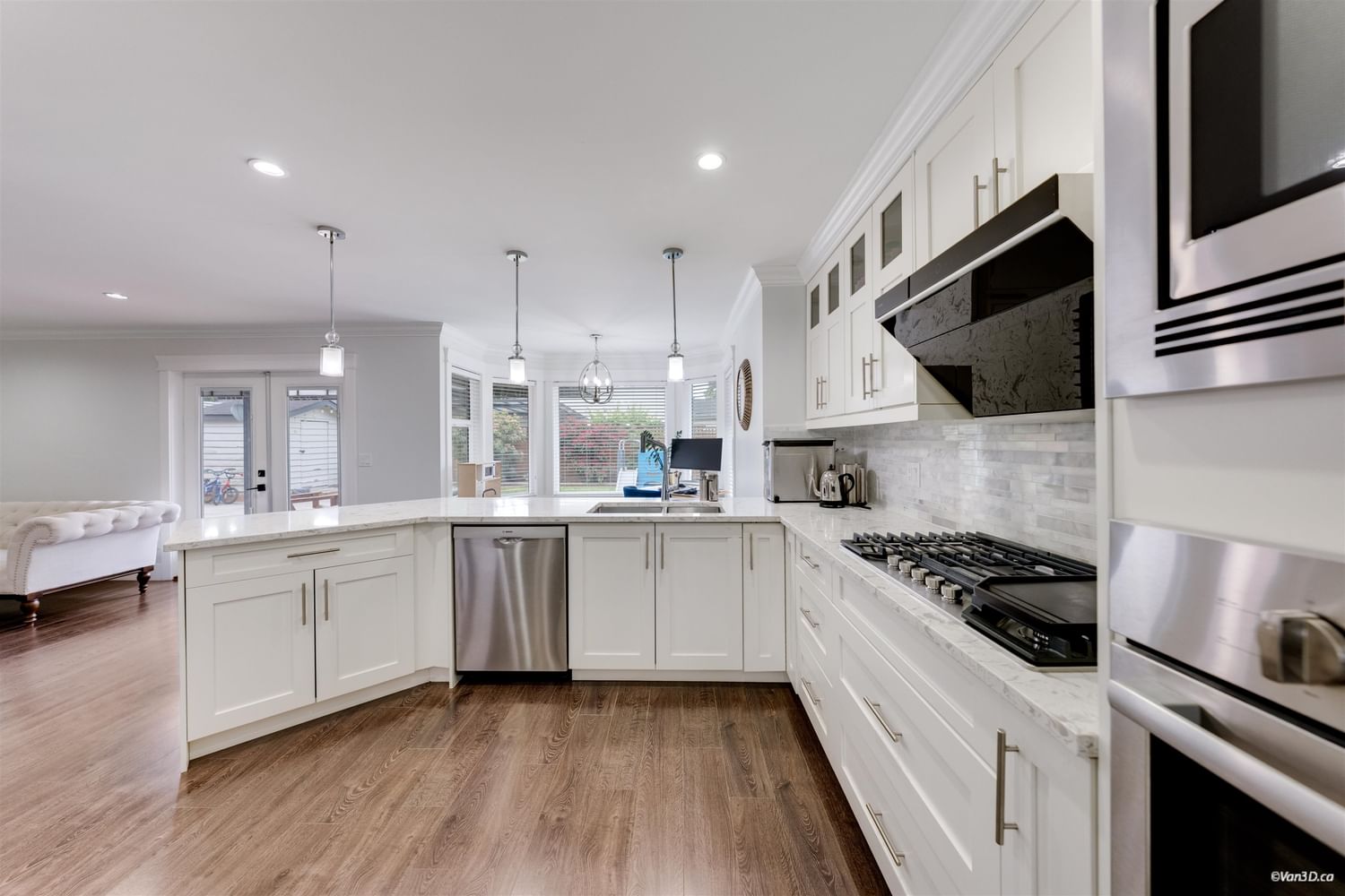 Listing Image 15