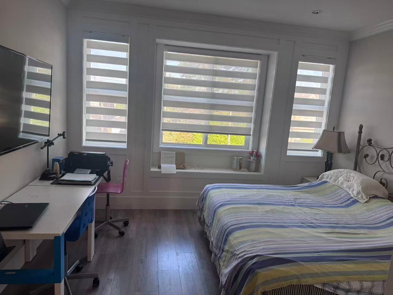 upper floor - 8208 Ash Street