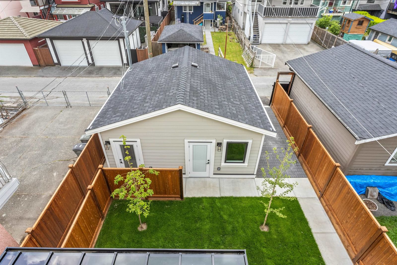 Listing Image 22