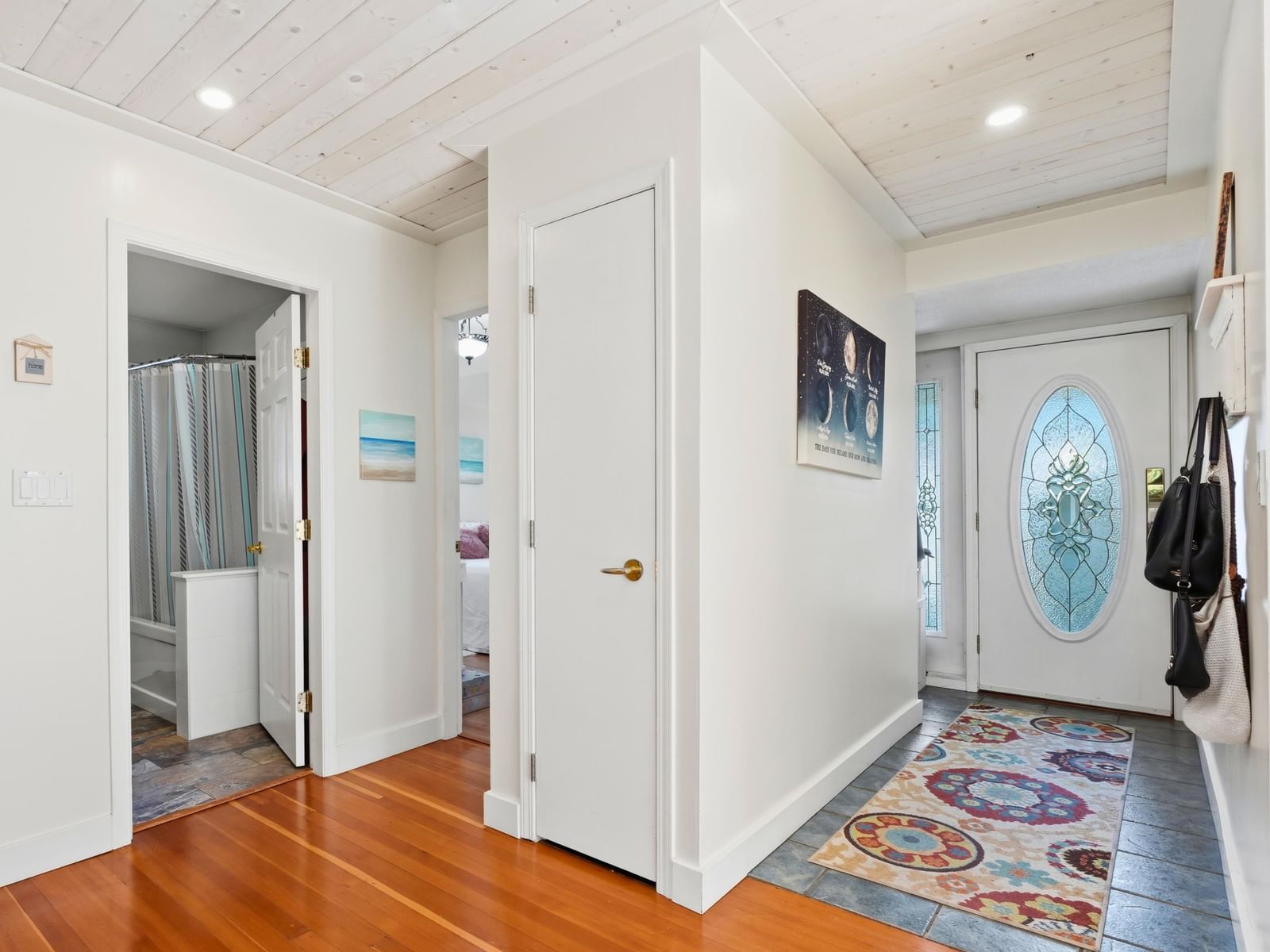 Listing Image 16